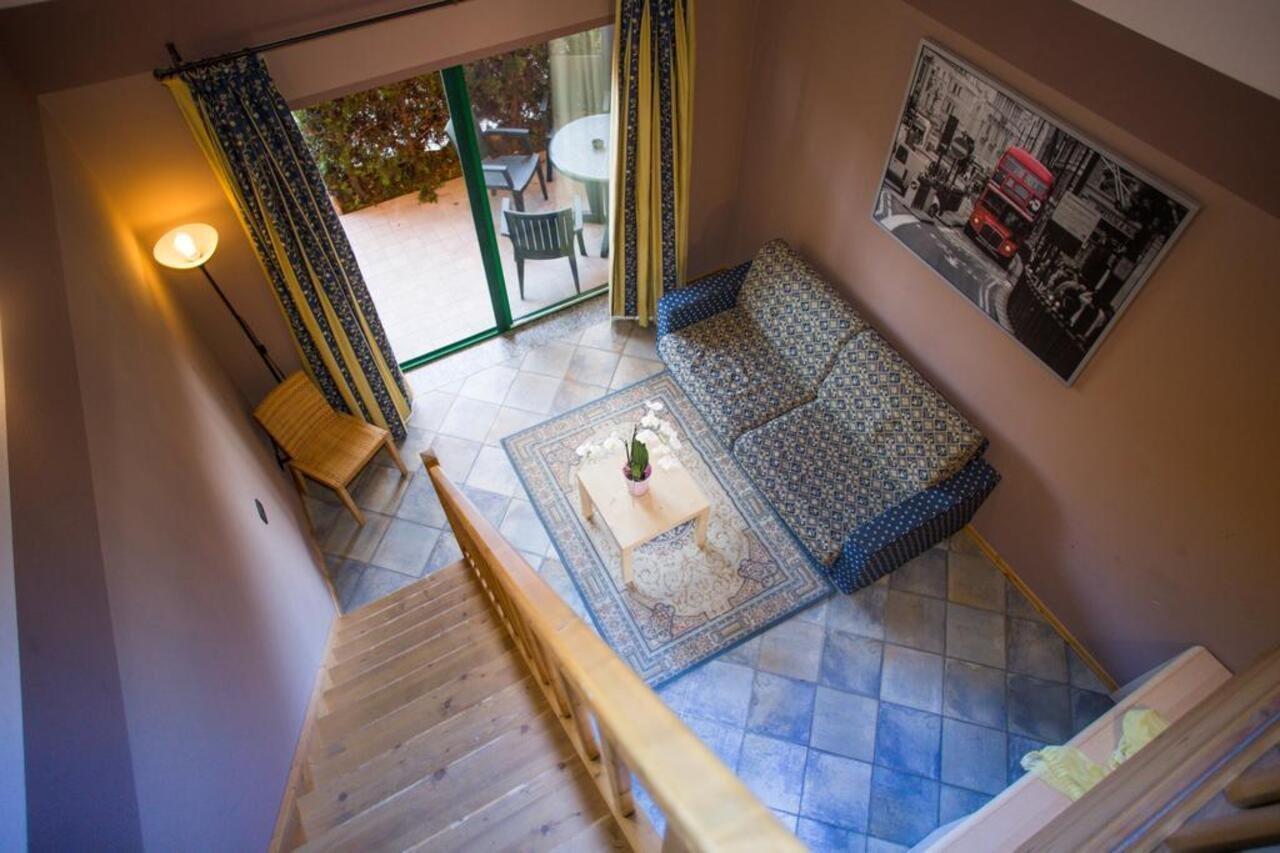 Hotel Ristorante La Perla Varallo Pombia Dış mekan fotoğraf