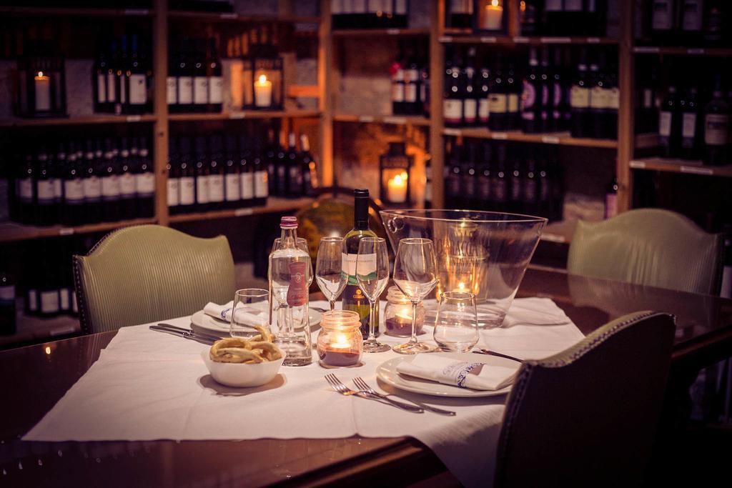 Hotel Ristorante La Perla Varallo Pombia Dış mekan fotoğraf